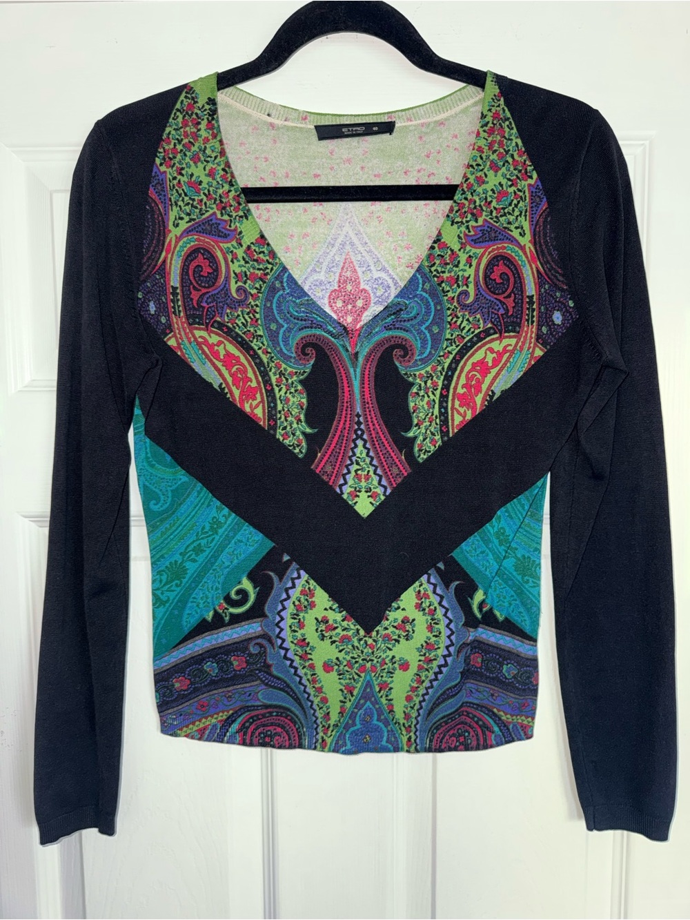 ETRO ITALY Silk Placed Paisley Print V-Neck Fine Knit Sweater Top 40 US 4 LUXURY